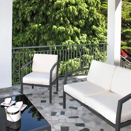 Mari 190s Casa vacanze Dervio